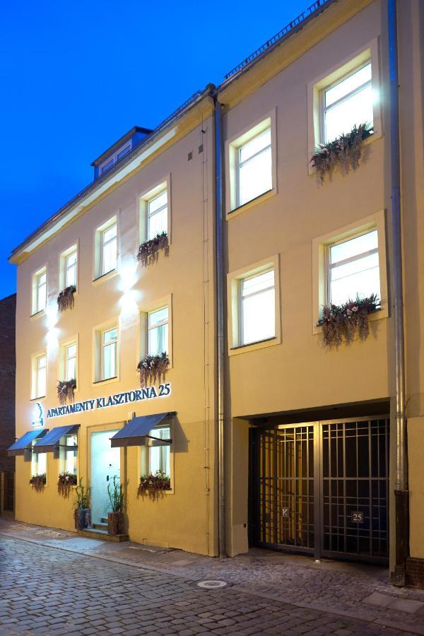 بوزنان Apartamenty Klasztorna 25 المظهر الخارجي الصورة