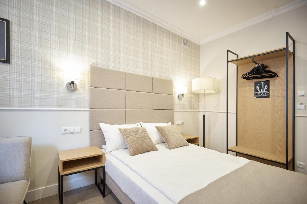 بوزنان Apartamenty Klasztorna 25 المظهر الخارجي الصورة