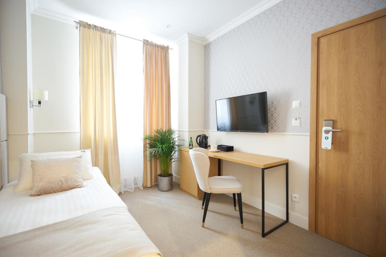 بوزنان Apartamenty Klasztorna 25 المظهر الخارجي الصورة
