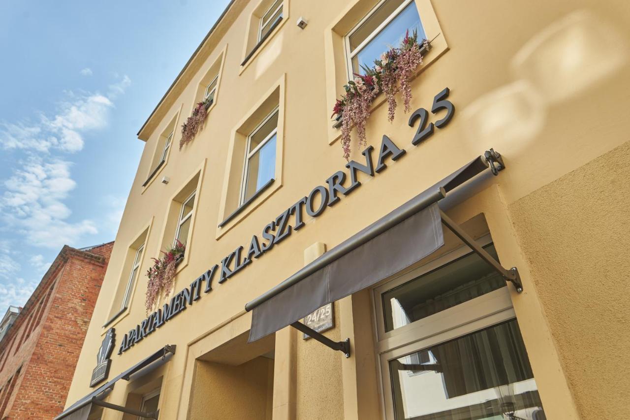 بوزنان Apartamenty Klasztorna 25 المظهر الخارجي الصورة